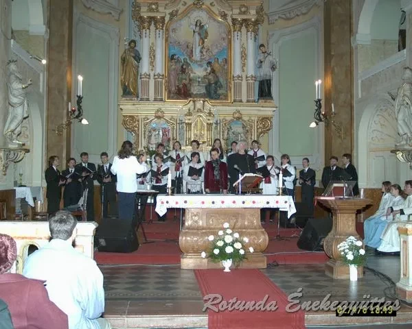 rotunda 2002 04 06
