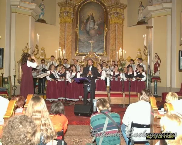 rotunda 2002 05 26