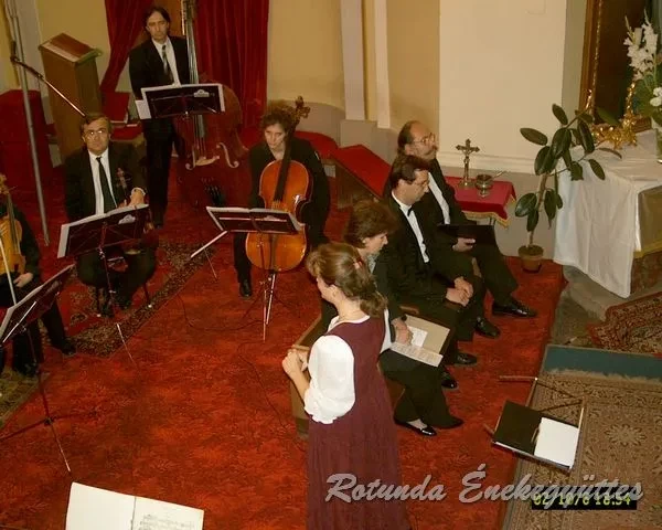 rotunda 2002 10 06