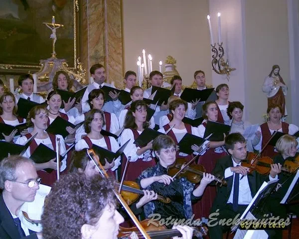 rotunda 2002 10 06