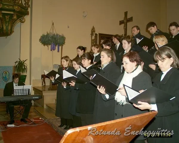 rotunda 2002 12 08