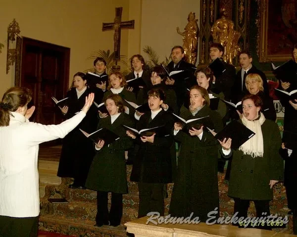 rotunda 2002 12 08