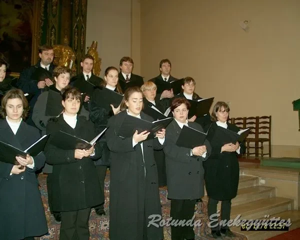 rotunda 2002 12 08